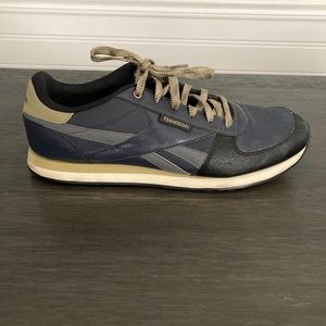 Reebok Men’s Classic